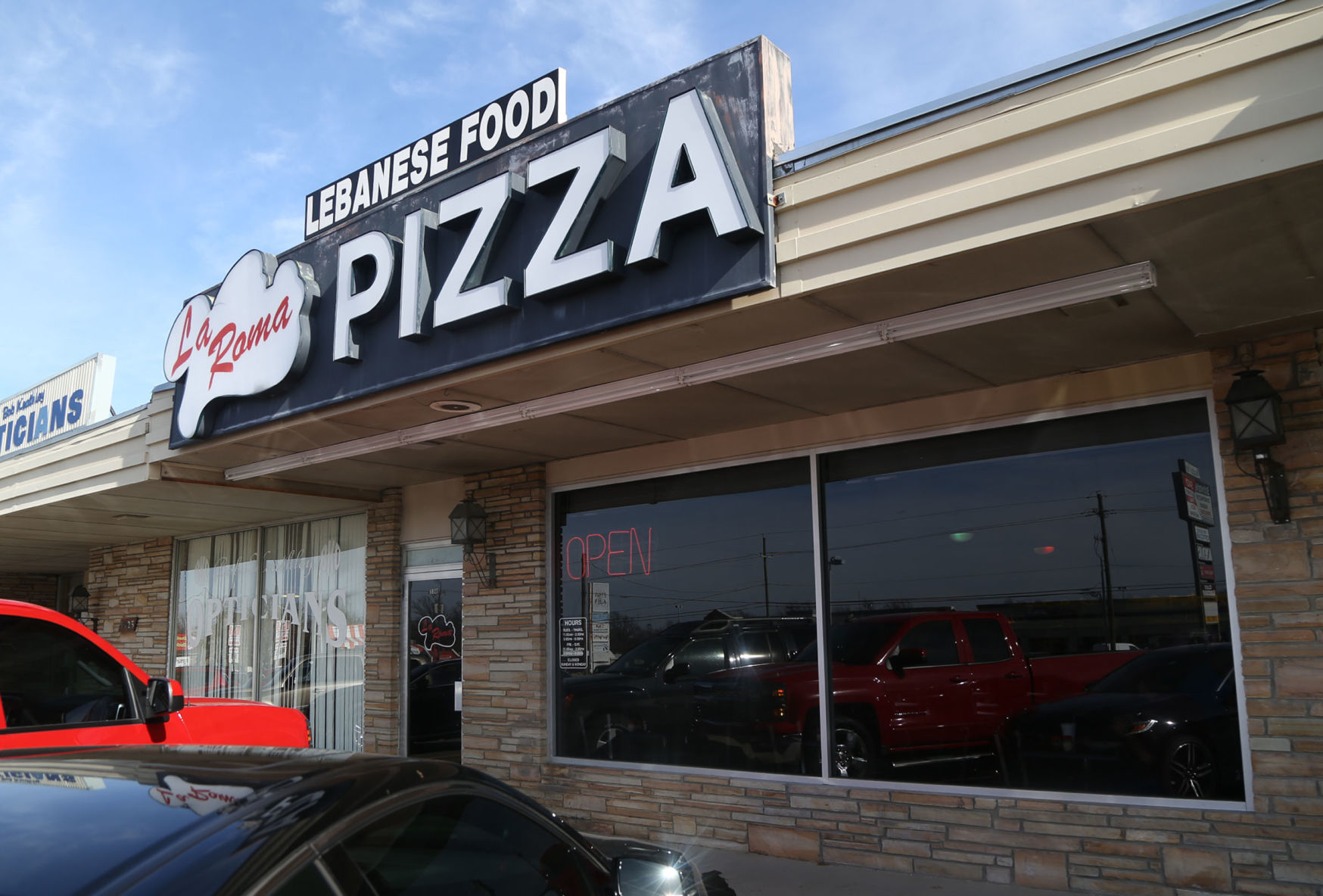 La Roma Pizza and Mediterranean Food